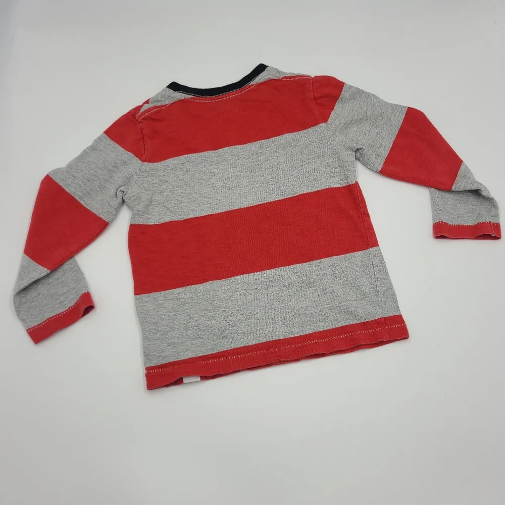 Baby Gap x Disney boys' Mickey tee size 4